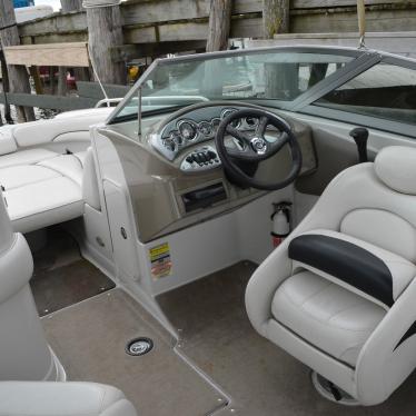 2007 Crownline 220