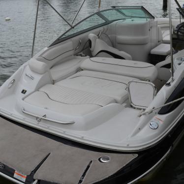 2007 Crownline 220