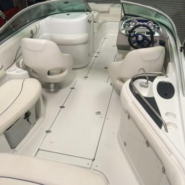 2003 Crownline 230br