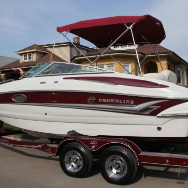 2006 Crownline 220 ex