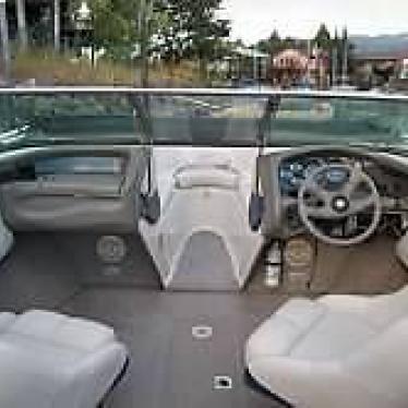 2000 Crownline 192 bowrider