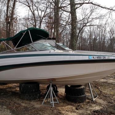 1999 Crownline 248 br