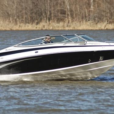 2004 Crownline 225 br