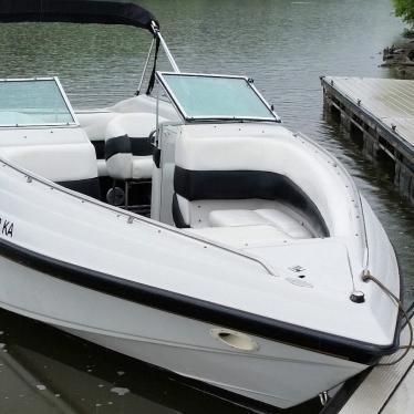 1994 Crownline 266br