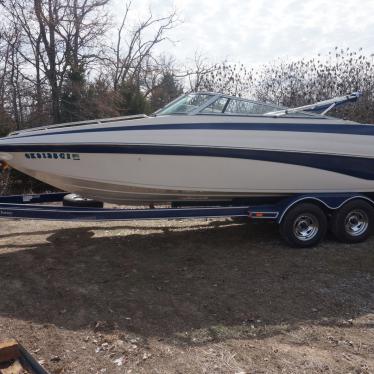 1998 Crownline 248 br