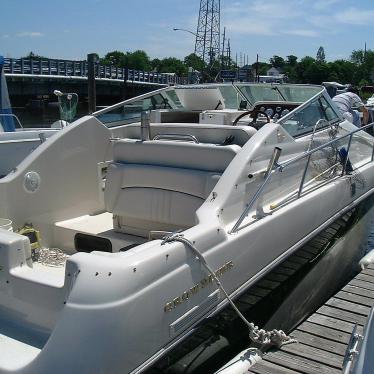 1998 Crownline 250 cr with cuddy cabin