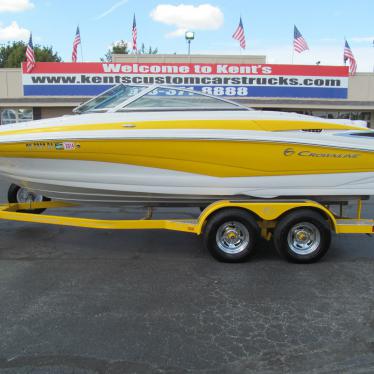 2012 Crownline bowrider 215 ss