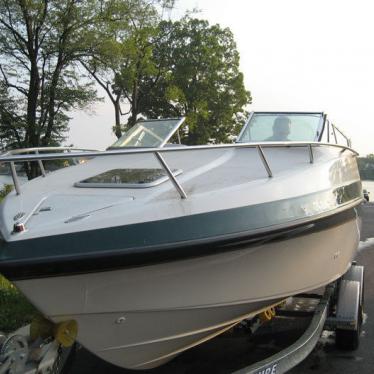 1997 Crownline 210ccr