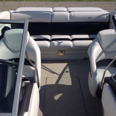 2012 Crownline 215ss