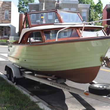 Cruisers Inc. Sea Camper 1961 for sale for $8,500 - Boats-from-USA.com