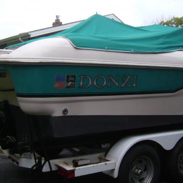 1996 Donzi 212 medallion