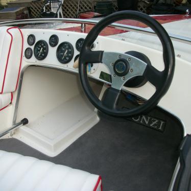 1994 Donzi sixteen ski sporter