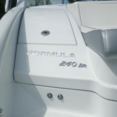 2012 Formula 240 br