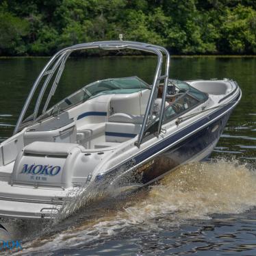 2006 Formula 260 bowrider