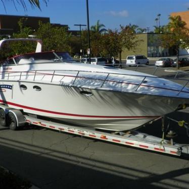 2002 Fountain express cruiser