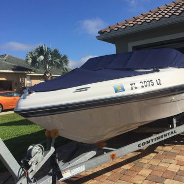 2003 Four Winns freedom 170