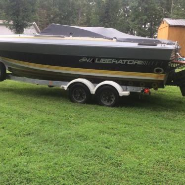 1988 Four Winns liberator 211