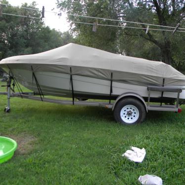 2002 Four Winns horizon 180