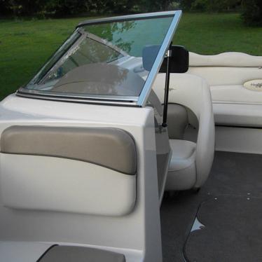 2002 Four Winns horizon 180