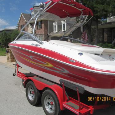 2005 Four Winns 200 horizon w/wakeboard ski tower