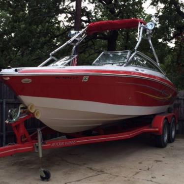 2005 Four Winns 200 horizon w/wakeboard ski tower