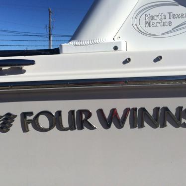 2013 Four Winns h-210