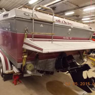 1988 Four Winns 235 sundowner