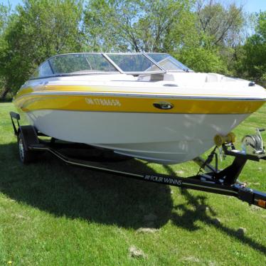 2008 Four Winns h200