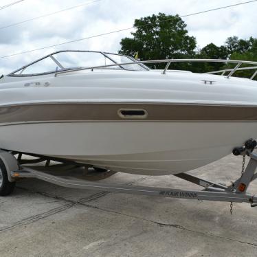 2002 Four Winns sundowner 225