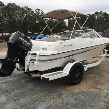 2002 Four Winns freedom 170