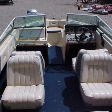 1986 Four Winns horizon