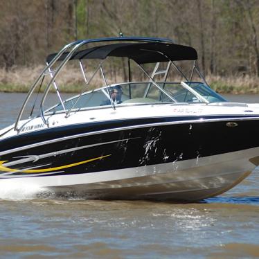 2006 Four Winns 260 horizon wake edition