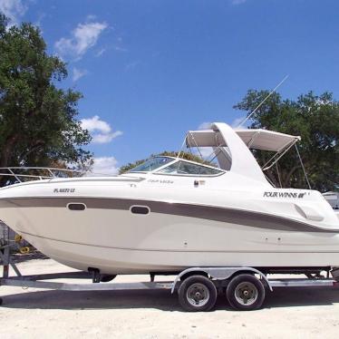 2001 Four Winns 268 vista