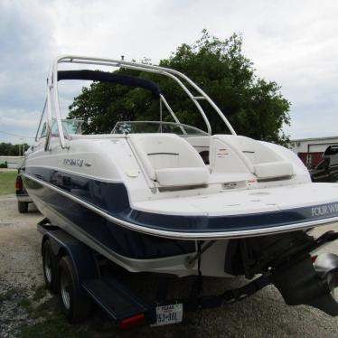 2007 Four Winns 244 deck boat