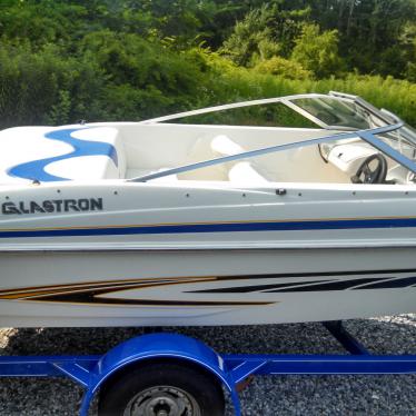 2008 Glastron mx175