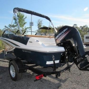 2017 Glastron gt 180br bowrider 18ft *new*