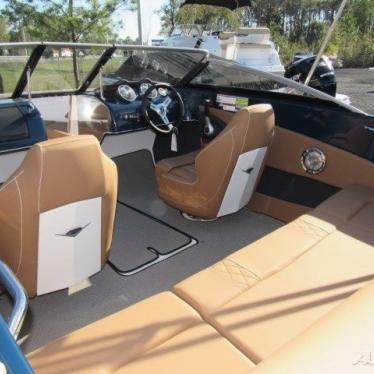 2017 Glastron gt 180br bowrider 18ft *new*