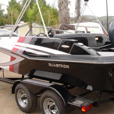 2012 Glastron gts200br