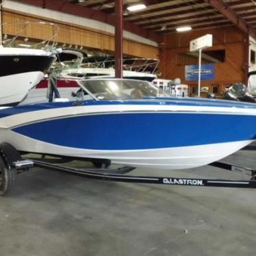 2012 Glastron gt 160 closed bow