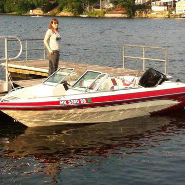 Glastron Sierra 1989 for sale for $2,500 - Boats-from-USA.com