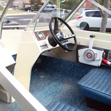 1974 Glastron aqua lift