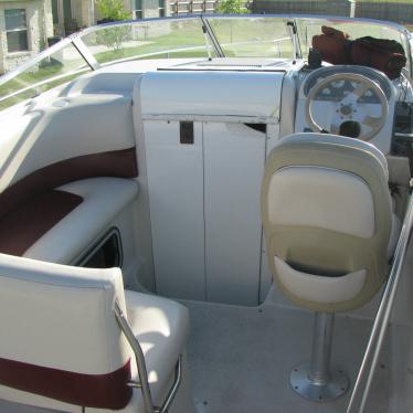 1995 Glastron 259 ssv