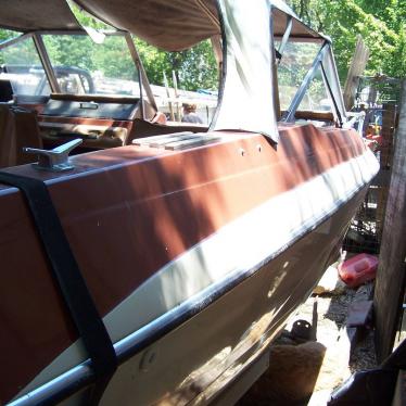 1976 Glastron open bow