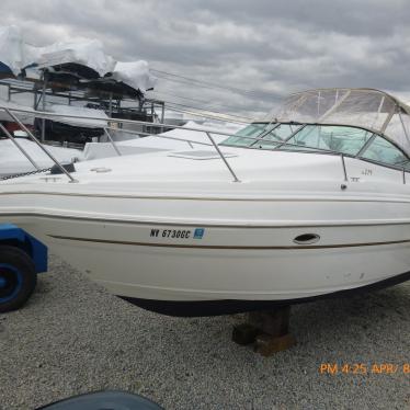 2004 Glastron 279 cruiser