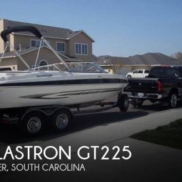 2008 Glastron gt225