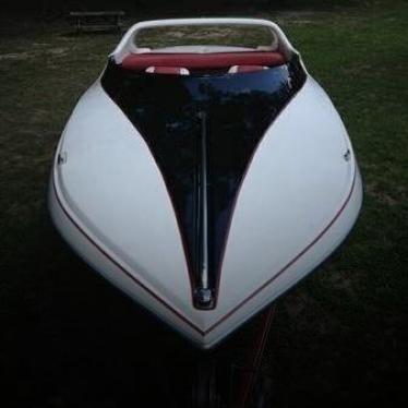 1990 Glastron 19 carlson css