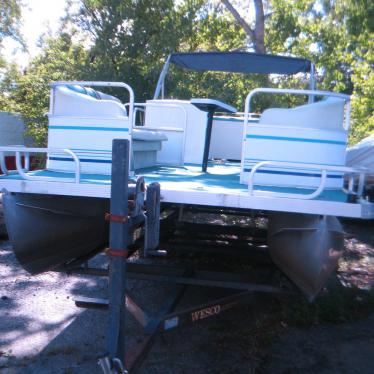 Grumman Pontoon 1995 for sale for $1,500 - Boats-from-USA.com