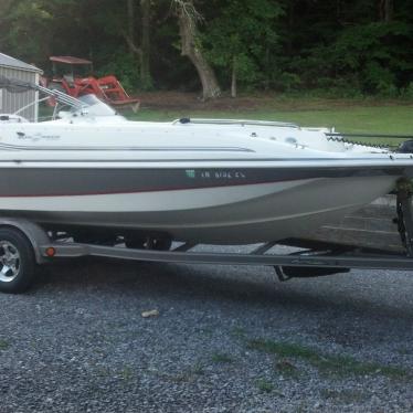 2012 Hurricane sundeck sport ss 201 ob