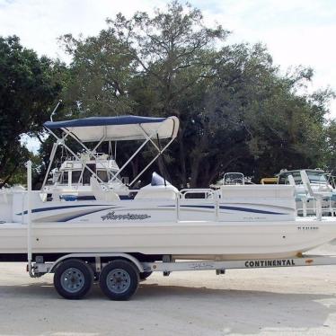 2005 Hurricane fun deck 226