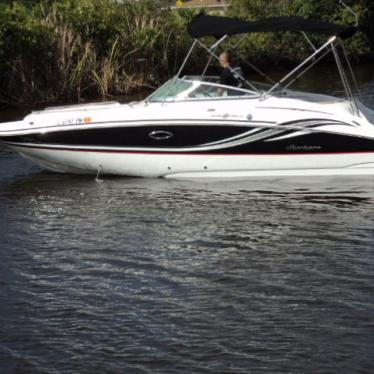 2013 Hurricane 2400 sundeck